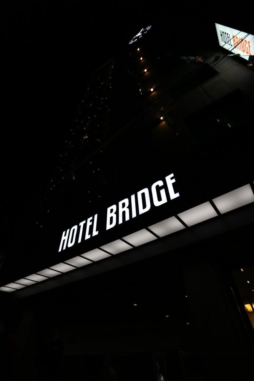 ホテル ブリッジ 釜山広域市 エクステリア 写真